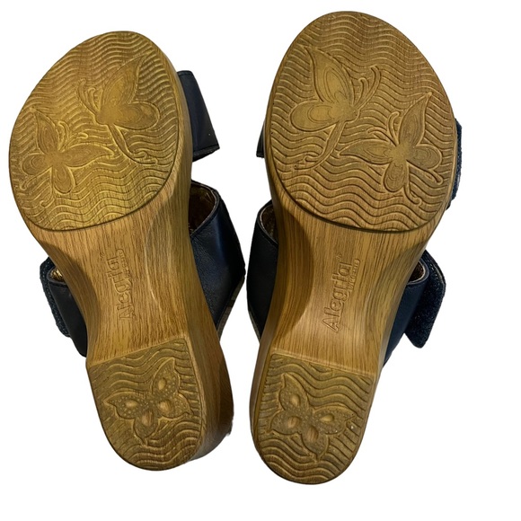 Alegria LIN-622N Blue Floral Embroidered Wedge Sandals, Sz 37 - Picture 13 of 15